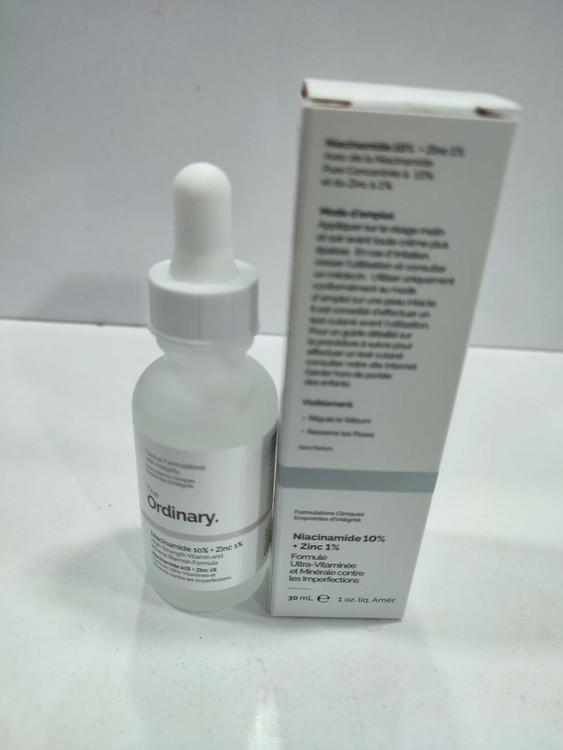 خرید آنلاین سرم ضد جوش 30 میل نیاسینامید ۱۰٪ + زینک ۱٪ اوردینری کد دار اصلی