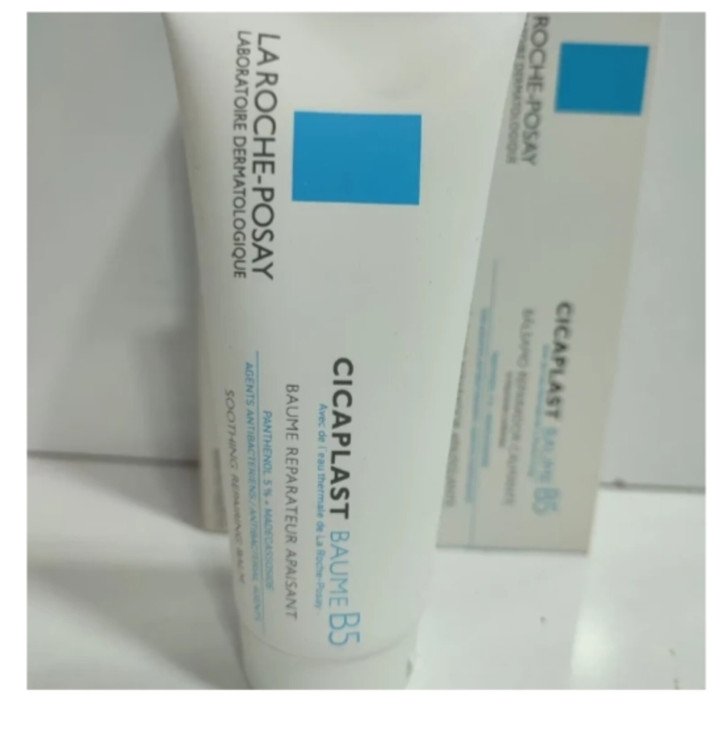 خرید آنلاین کرم ترمیم کننده حرفه ای لاروش پوزای سیکا پلاست اورجینال