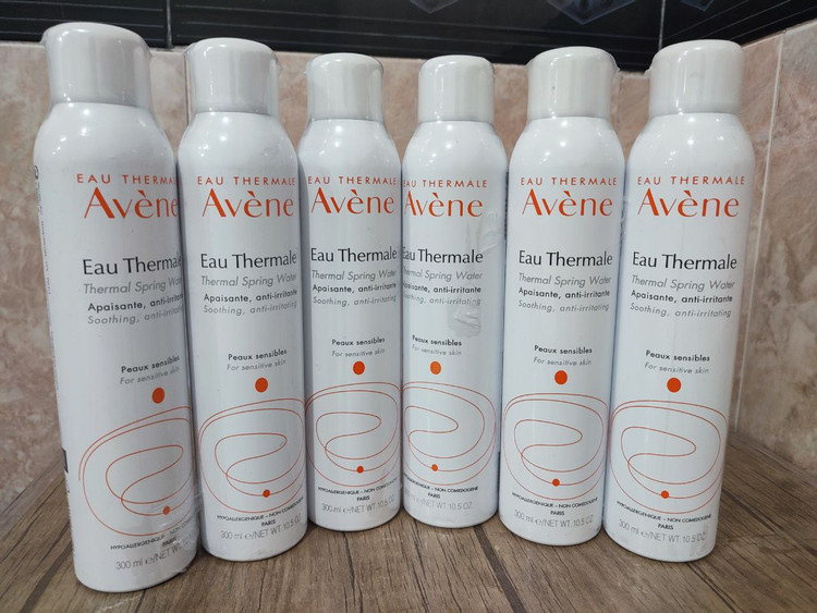 اسپری آب اون طراوت بخش وتسکین دهنده ۳۰۰میل اورجینال