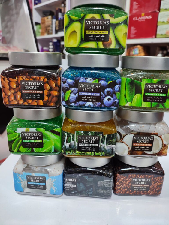 اسکراب صورت وبدن ویکتوریا سکرت در 10رایحه اورجینال