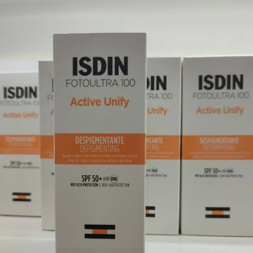 ضد آفتاب بی رنگ ایزیدین فتو اولترا ضد لک اورجینال