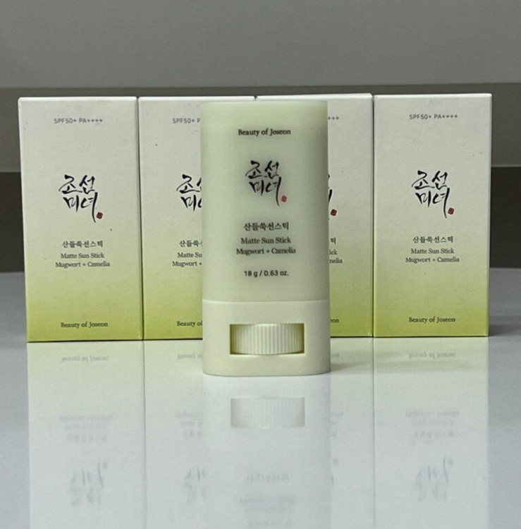 ضدآفتاب استیکی مناسب پوست چرب بیوتی آف جوسان Spf50 اصلی