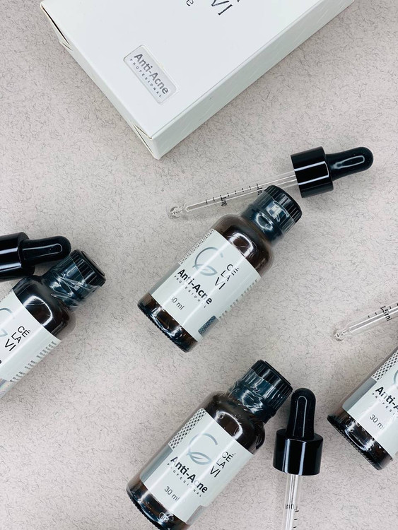 خرید آنلاین سرم تخصصی ضد جوش و آکنه سلاوی 30میل