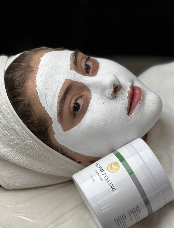 پیلینگ آنزیمی بست کلین 300گرمی