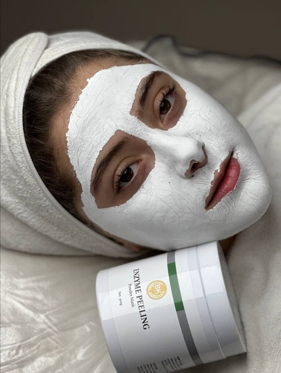 خرید آنلاین پیلینگ آنزیمی بست کلین 300گرمی