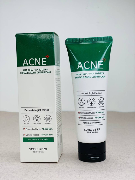 فوم پاک کننده ضد جوش سام بای می