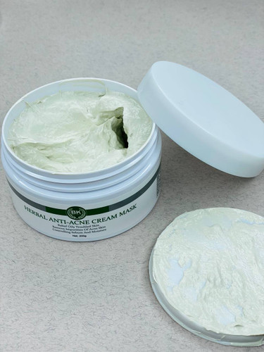 ماسک کرمی ضد جوش سنتلا بست کلین