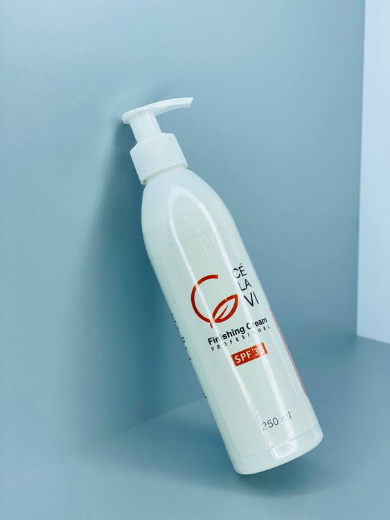 کرم پایانی سلاوی با خاصیت ضد آفتاب