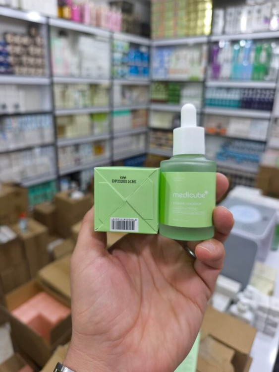 خرید آنلاین سرم آمپول اگزوزوم چای سبز سیکا مدی کیوب